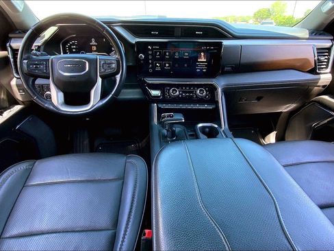 Used 2024 GMC Sierra 1500 Denali AWD/4WD image 14