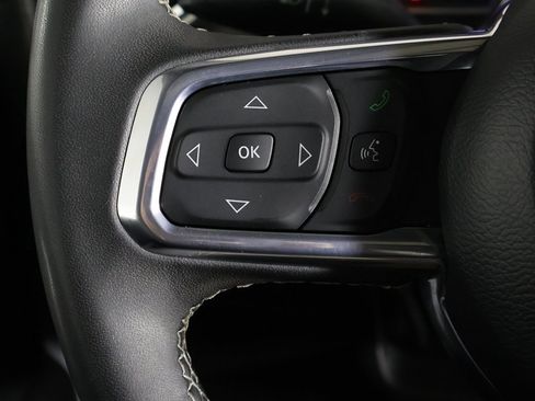 Used 2023 Jeep Gladiator Overland image 31