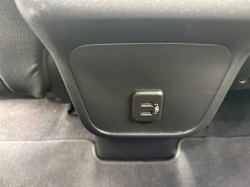 Used 2020 GMC Terrain SLE w/ Elevation Edition FWD image 16