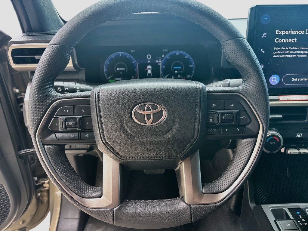 Used 2025 Toyota Tacoma TRD Off-Road AWD/4WD image 11