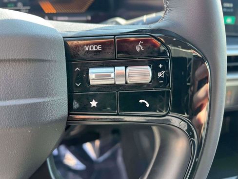 Used 2026 Kia Sorento S w/ S Panoramic Sunroof Package image 19