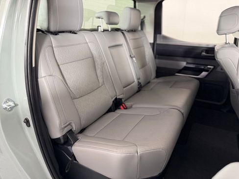 Used 2024 Toyota Tundra Limited image 34