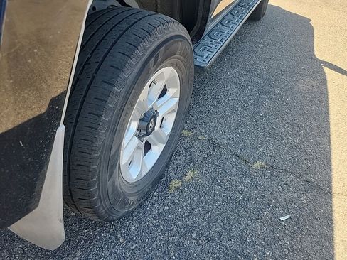 Used 2016 Toyota 4Runner SR5 RWD image 14