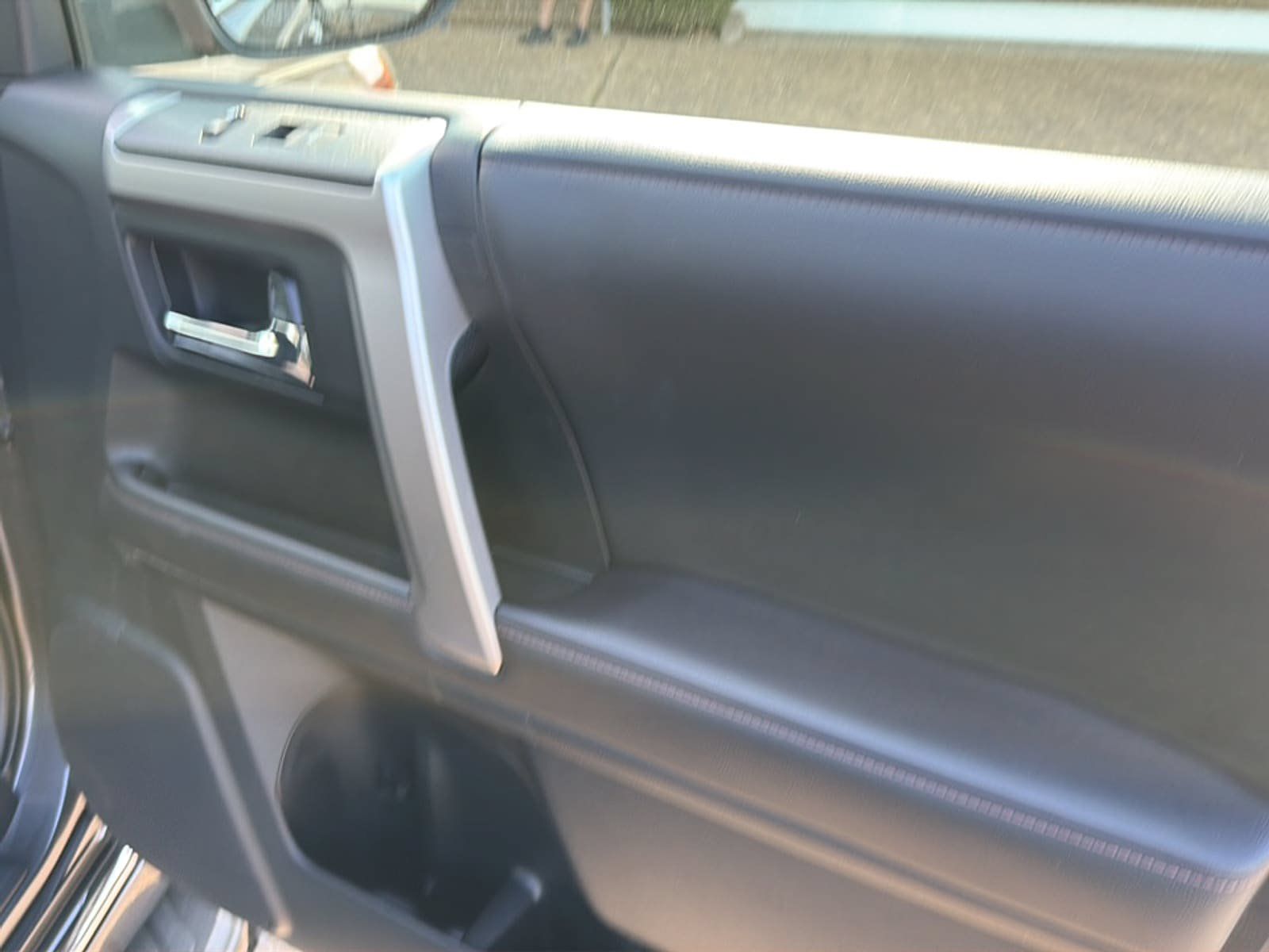 Used 2023 Toyota 4Runner Limited AWD/4WD image 18