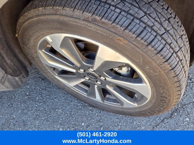 Used 2025 Ford Escape Platinum AWD/4WD image 8