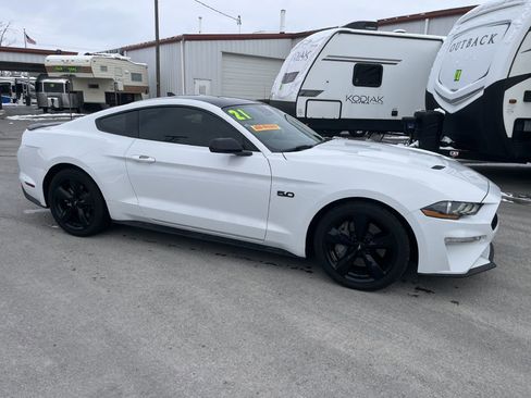 Used 2021 Ford Mustang GT Premium w/ Equipment Group 401A image 2