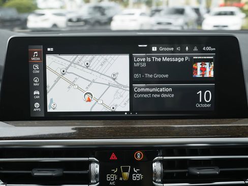 Used 2023 BMW X3 sDrive30i w/ Convenience Package image 14