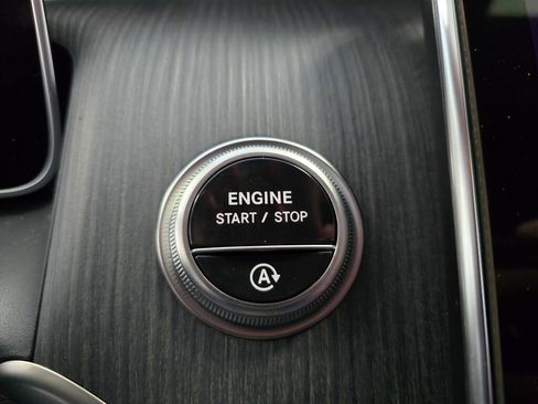 New 2025 Mercedes-Benz GLC 300 4MATIC image 23