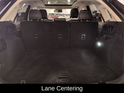 Used 2021 Ford Edge Titanium image 13