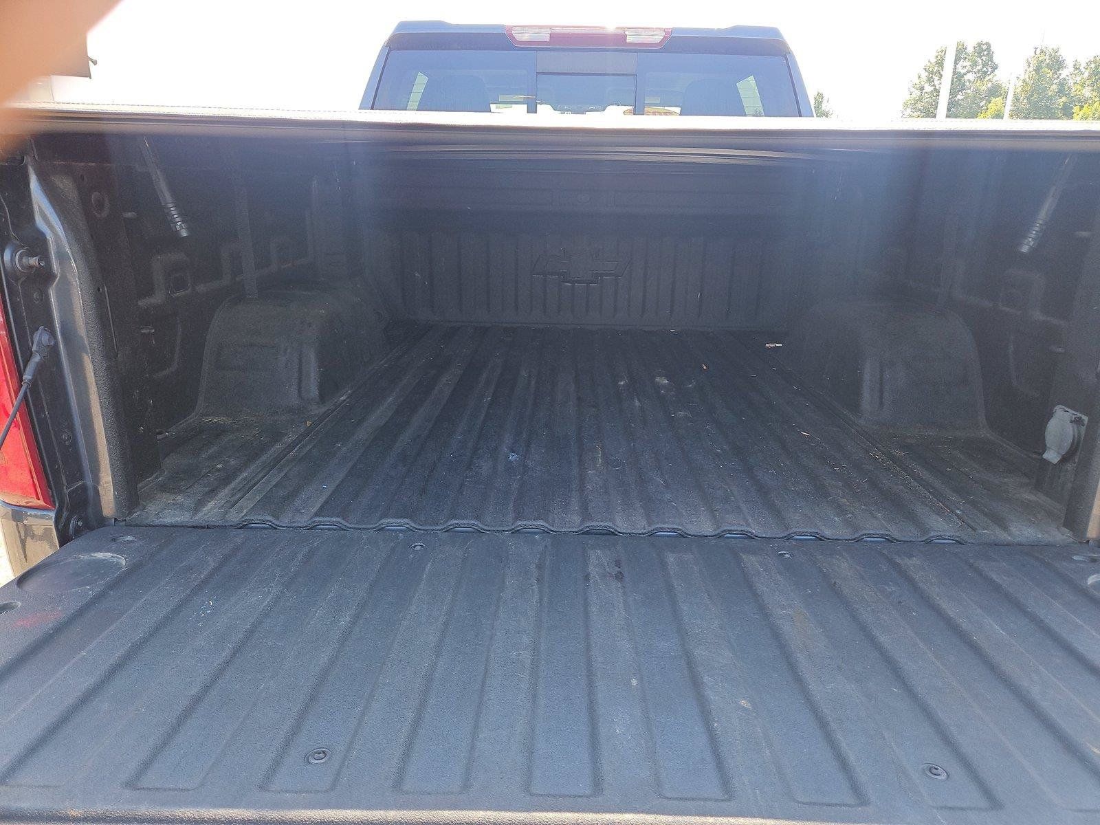 Used 2022 Chevrolet Silverado 1500 RST AWD/4WD image 8