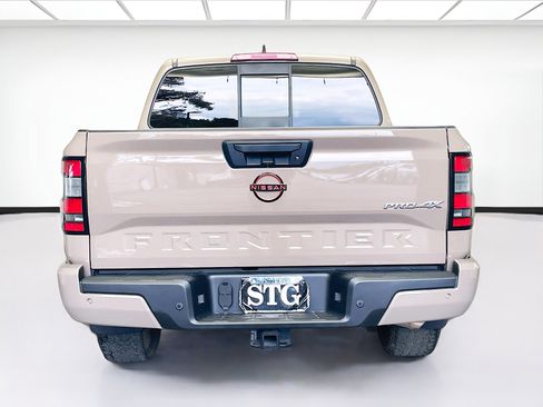 Used 2022 Nissan Frontier PRO-4X w/ Pro-4X Premium Package image 5