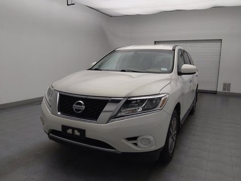Used 2014 Nissan Pathfinder S image 15