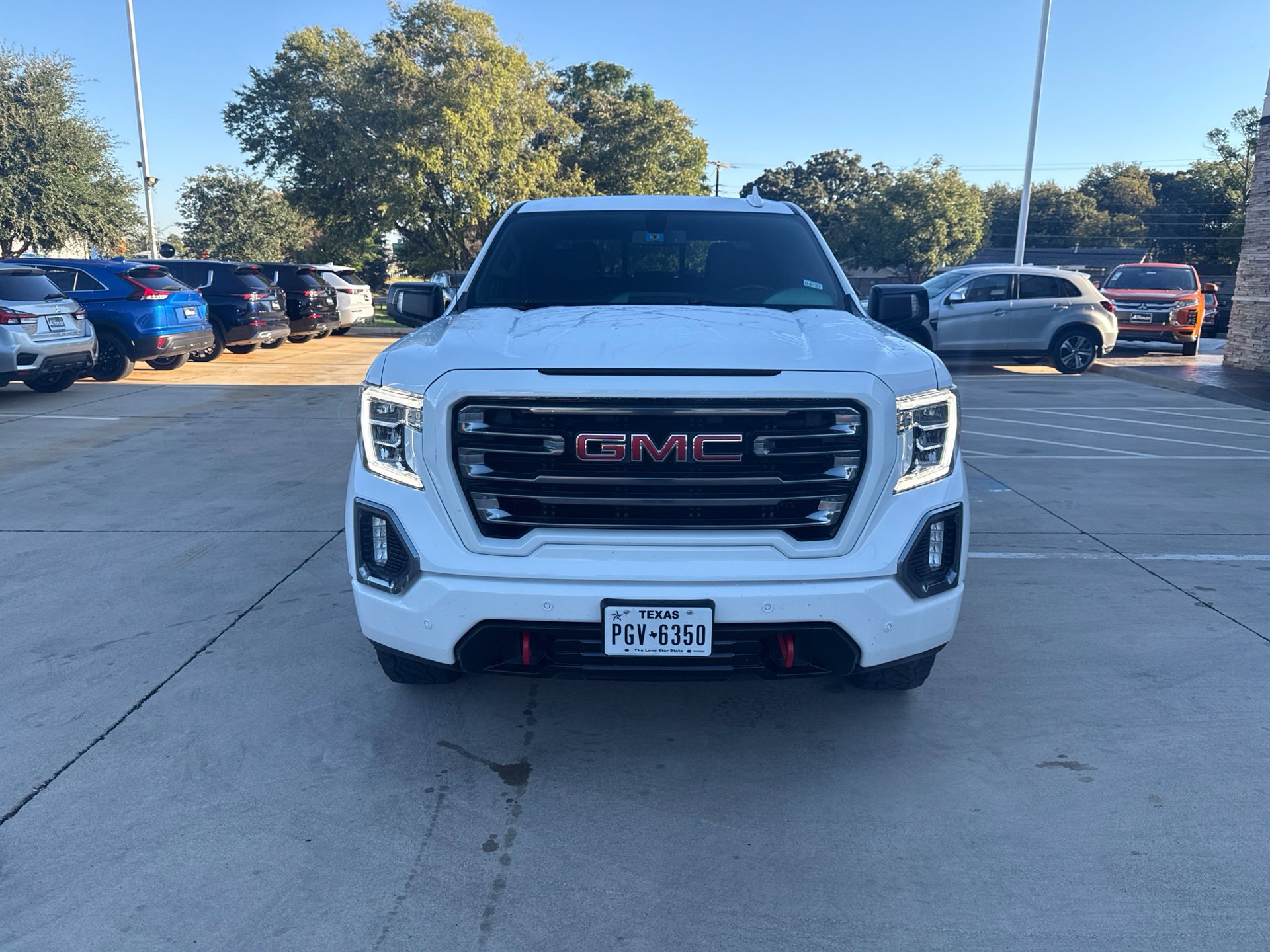 Used 2021 GMC Sierra 1500 AT4 w/ AT4 Value Package AWD/4WD image 2