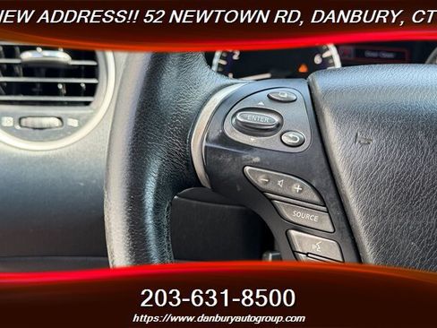 Used 2015 INFINITI QX60 Luxe w/ Deluxe Touring Package AWD/4WD image 19