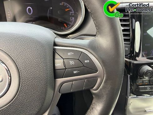 Used 2019 Jeep Grand Cherokee Altitude RWD image 61