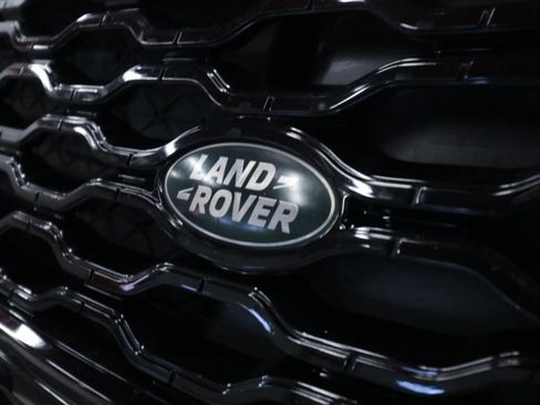 Used 2022 Land Rover Range Rover Velar R-Dynamic S AWD/4WD image 37