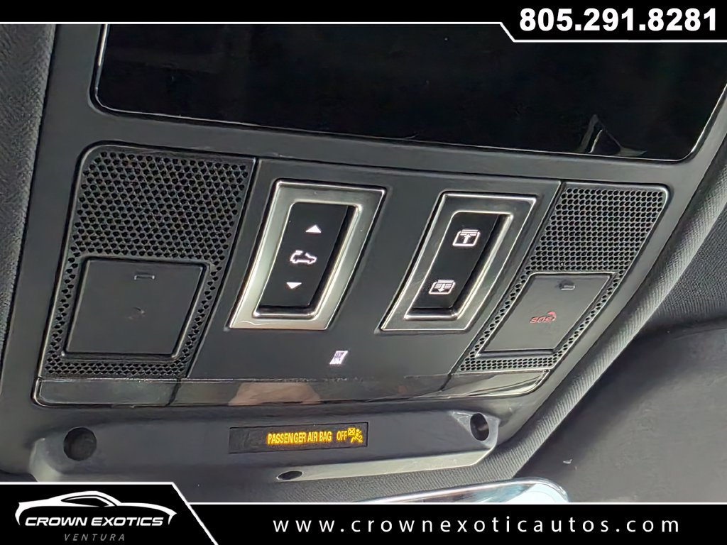 Used 2023 Land Rover Defender 130 SE AWD/4WD image 29