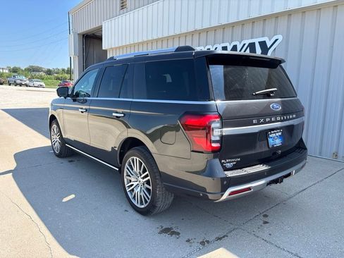 Used 2024 Ford Expedition Platinum AWD/4WD image 6