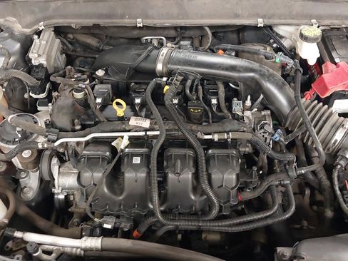 Used 2019 Ford Fusion SE image 30