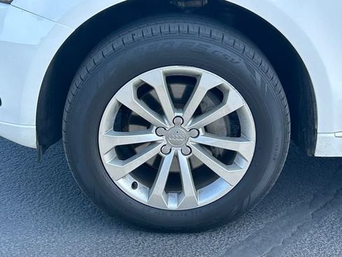 Used 2017 Audi Q5 2.0T Premium AWD/4WD image 12