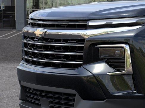 New 2026 Chevrolet Traverse LT w/ Driver Confidence Package FWD image 13