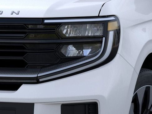 New 2026 Ford Expedition Max Platinum AWD/4WD image 18