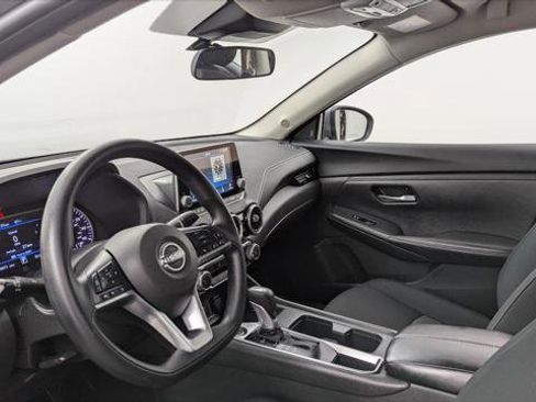 Used 2025 Nissan Sentra SV image 24