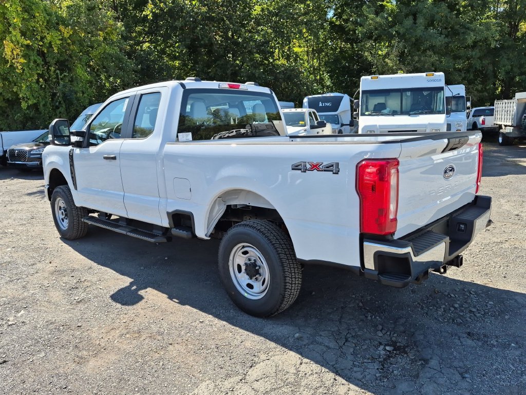 New 2027 Ford F250 XL w/ XL Chrome Package AWD/4WD image 8