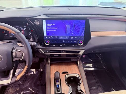 Used 2023 Lexus RX 350 FWD w/ Cold Area Package image 28