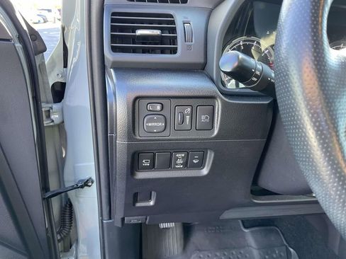 Used 2023 Toyota 4Runner TRD Off-Road Premium image 31