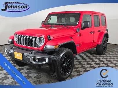Used 2025 Jeep Wrangler Unlimited Sahara w/ Safety Group