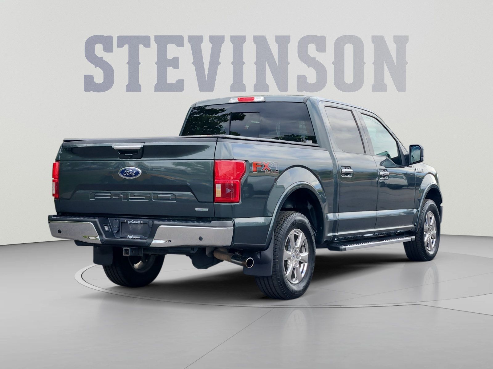 Used 2018 Ford F150 Lariat w/ Equipment Group 502A Luxury AWD/4WD image 5