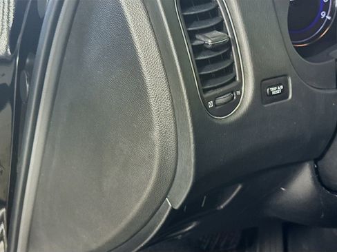 Used 2017 INFINITI QX50 2WD w/ Premium Plus Package image 12