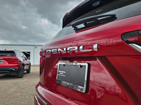 New 2026 GMC Terrain Denali AWD/4WD image 32