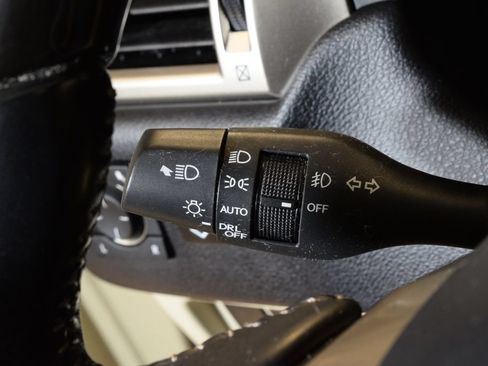 Used 2021 Lexus GX 460 Premium w/ Premium Package AWD/4WD image 19