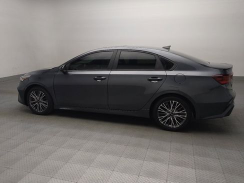 Used 2022 Kia Forte GT-Line w/ GT-Line Premium Package FWD image 3