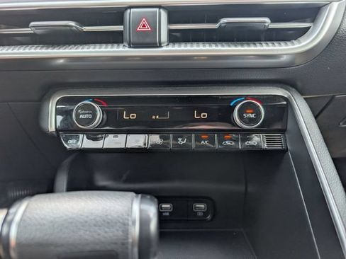 Used 2024 Kia K5 GT-Line w/ GT-Line Premium Package AWD/4WD image 17