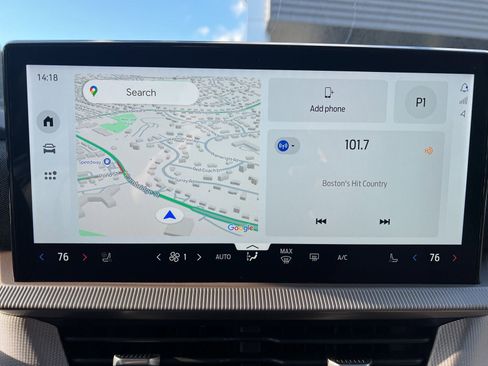 New 2025 Ford Explorer Active w/ Active Comfort Package image 31