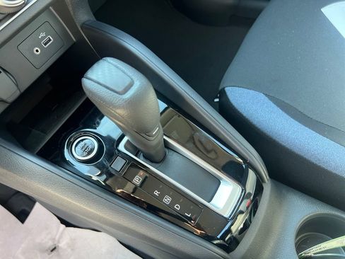 New 2025 Nissan Versa SV w/ Trunk Package image 23