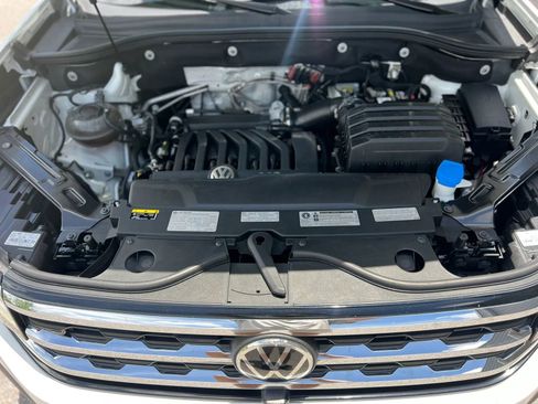 Used 2020 Volkswagen Atlas Cross Sport SEL Premium R-Line AWD/4WD image 22