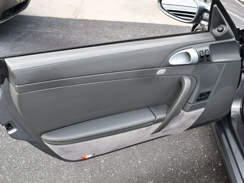 Used 2006 Porsche 911 Carrera 4S image 11