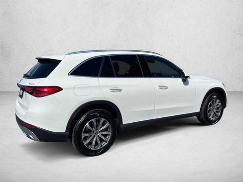 Certified 2026 Mercedes-Benz GLC 300 4MATIC image 5