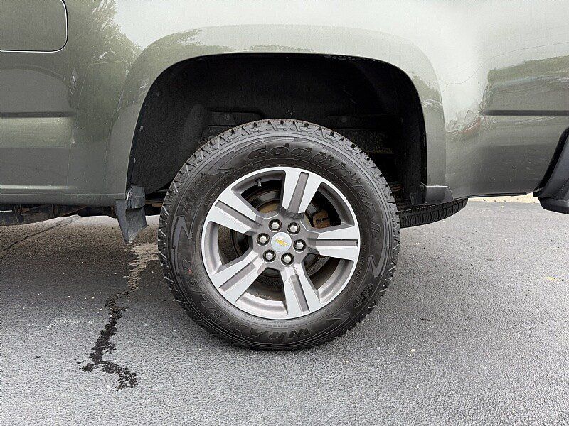 Used 2018 Chevrolet Colorado LT w/ LT Convenience Package AWD/4WD image 10