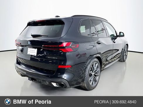 New 2026 BMW X5 xDrive50e image 7