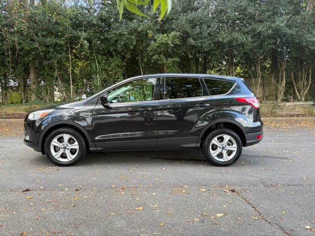 Used 2015 Ford Escape SE AWD/4WD image 2