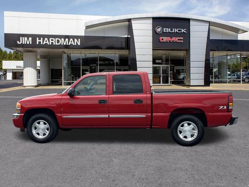 Used 2005 GMC Sierra 1500 SLT w/ Light Duty Power Package AWD/4WD image 4