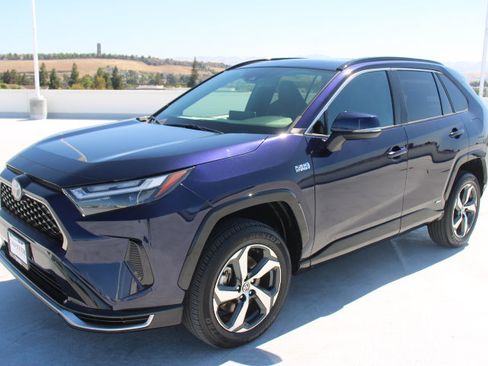 Certified 2024 Toyota RAV4 SE w/ Weather & Moonroof Package AWD/4WD image 6