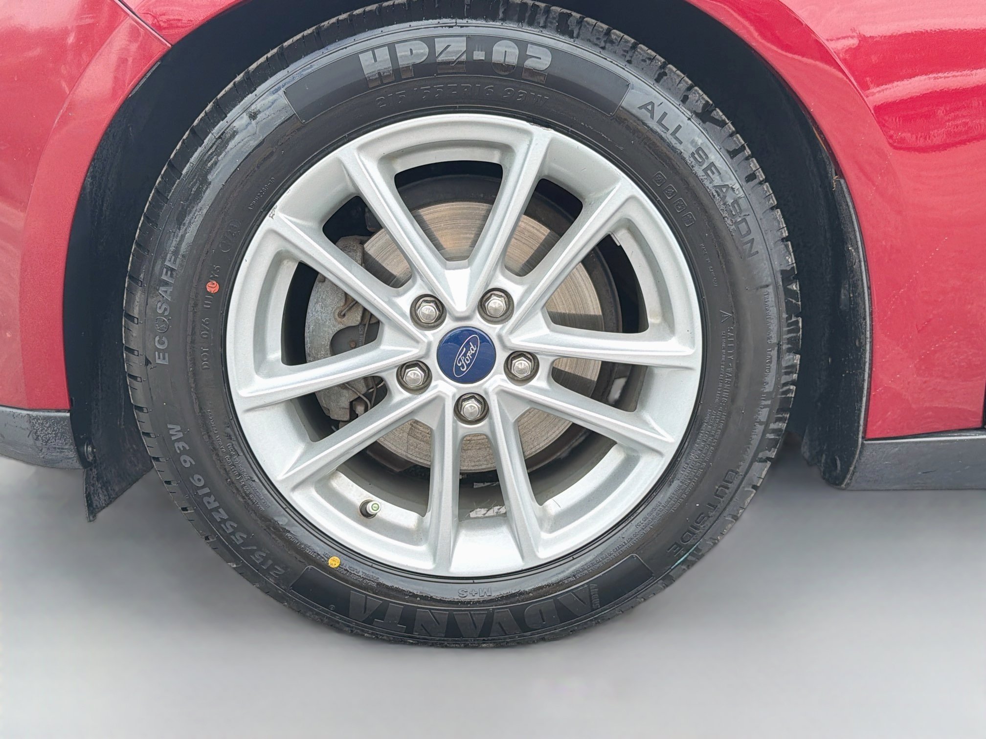 Used 2016 Ford Focus SE FWD image 37