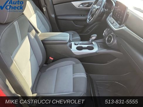 Used 2024 Chevrolet Blazer LT w/ Convenience Package FWD image 26