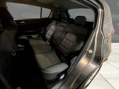 Used 2017 Kia Sportage LX image 14